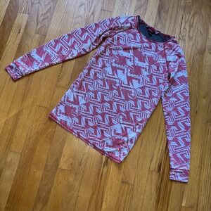 Nikita M Red White Long Sleeve‎ Base Layer Top Streetwear Ski Snowboard Athletic